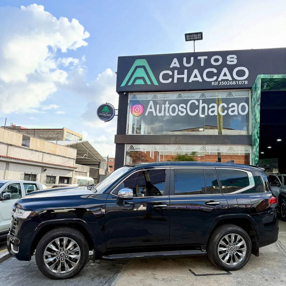 Vista 3 del vehículo: Toyota Land Cruiser