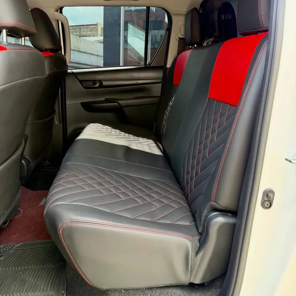 Vista 5 del vehículo: Toyota Hilux
