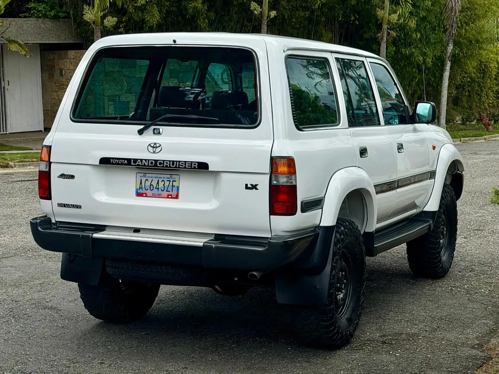 Vista 7 del vehículo: Toyota Serie