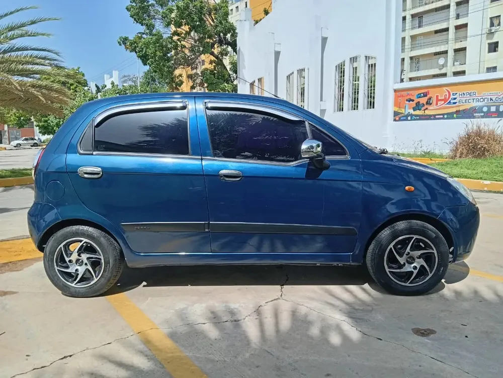 Vista 8 del vehículo: Chevrolet Spark