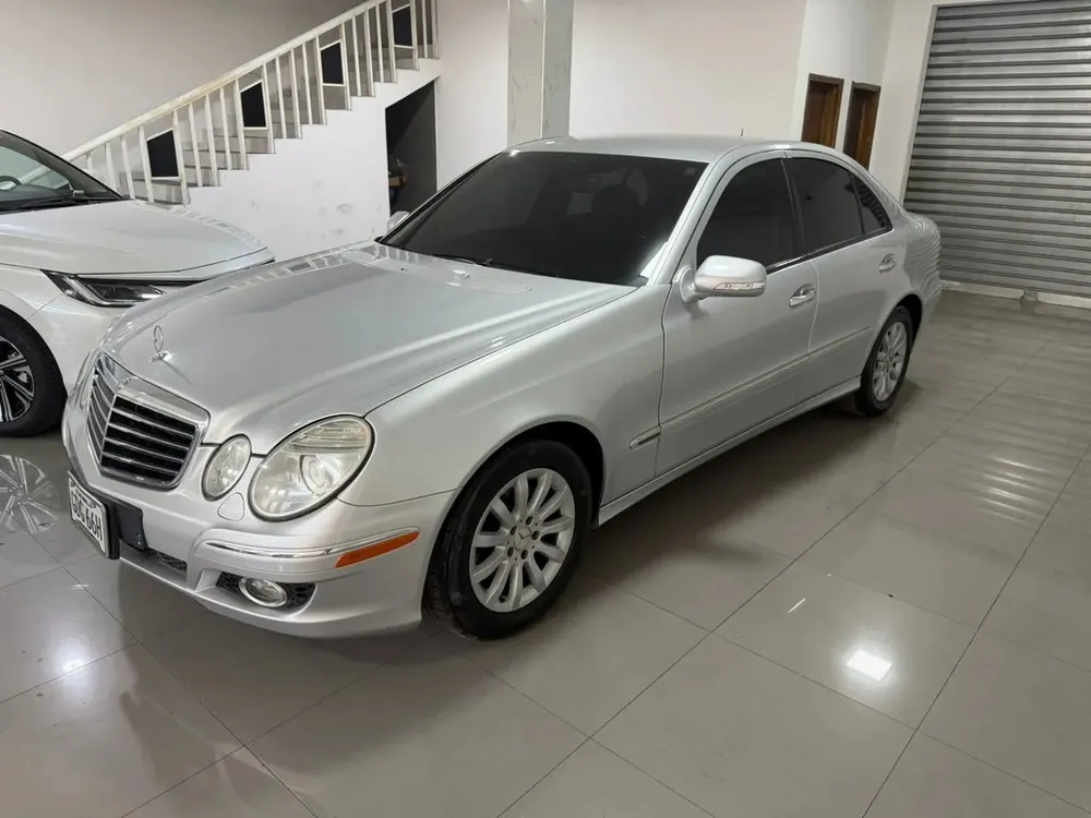 Mercedes E280 2007 - Vista principal