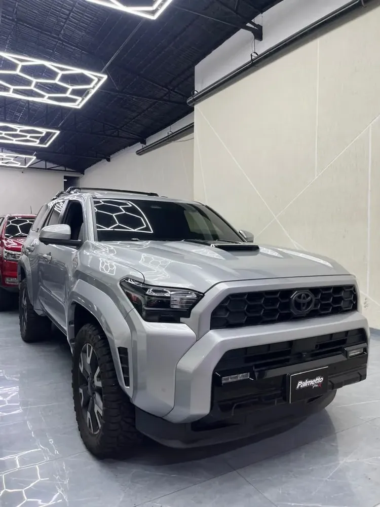 Vista 4 del vehículo: Toyota 4runner