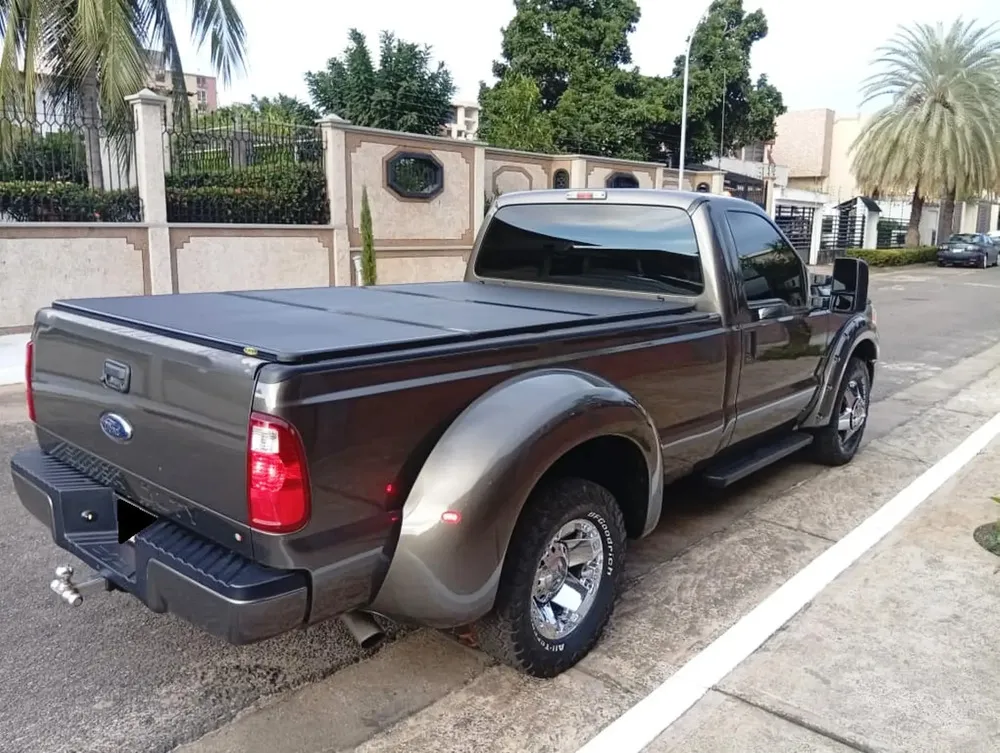 Vista 3 del vehículo: Ford 350