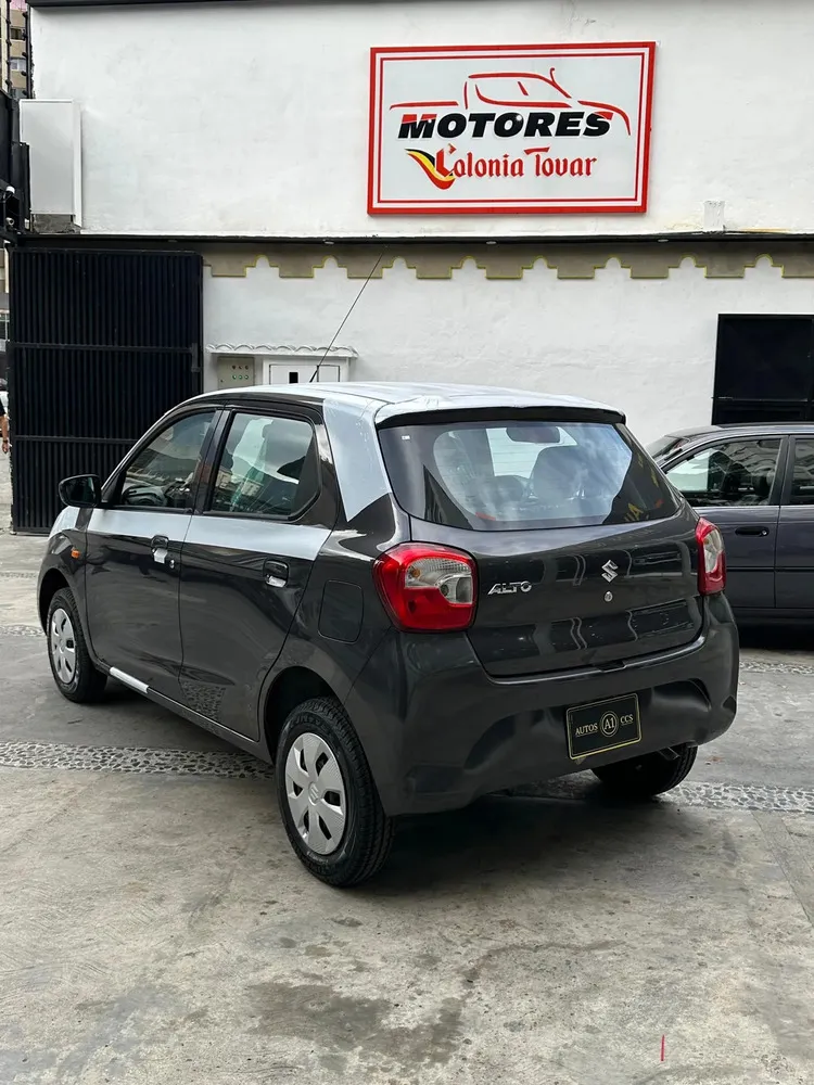 Vista 14 del vehículo: Suzuki Alto