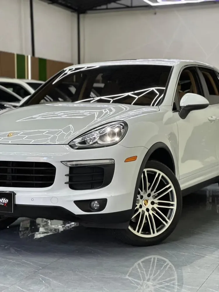 Vista 2 del vehículo: Porsche Cayenne