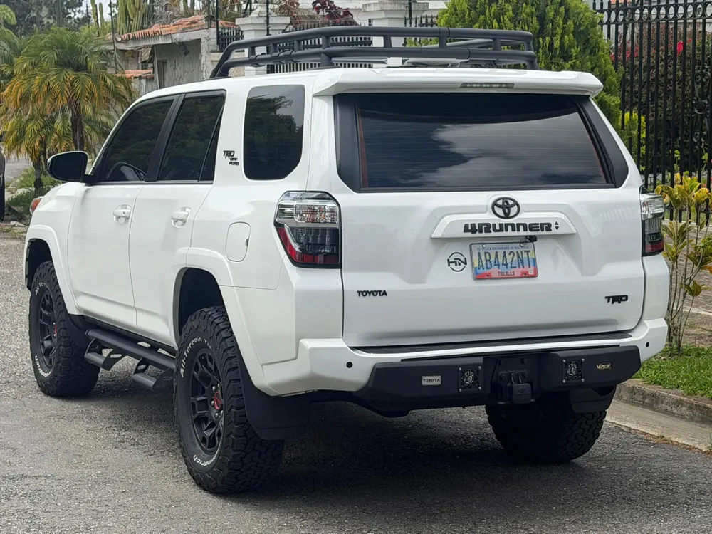 Vista 6 del vehículo: Toyota 4runner