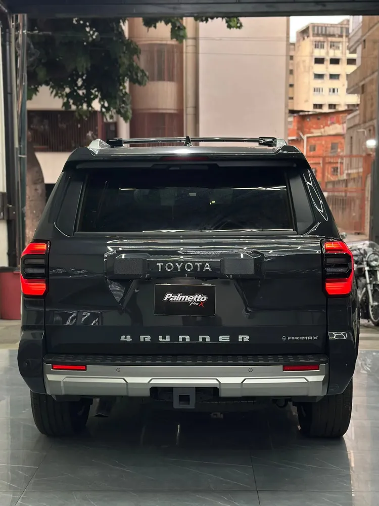 Vista 13 del vehículo: Toyota 4runner