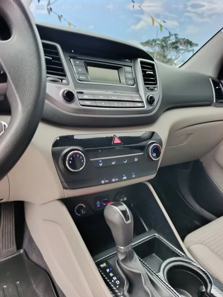 Vista 10 del vehículo: Hyundai Tucson