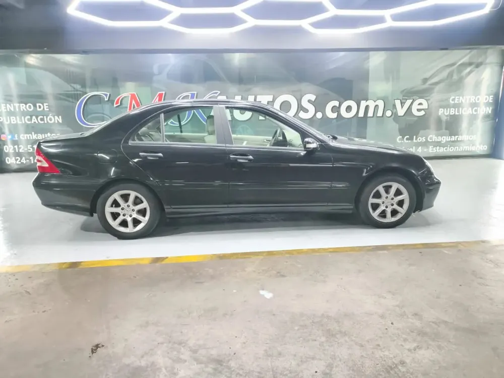 Vista 8 del vehículo: Mercedes-Benz C200