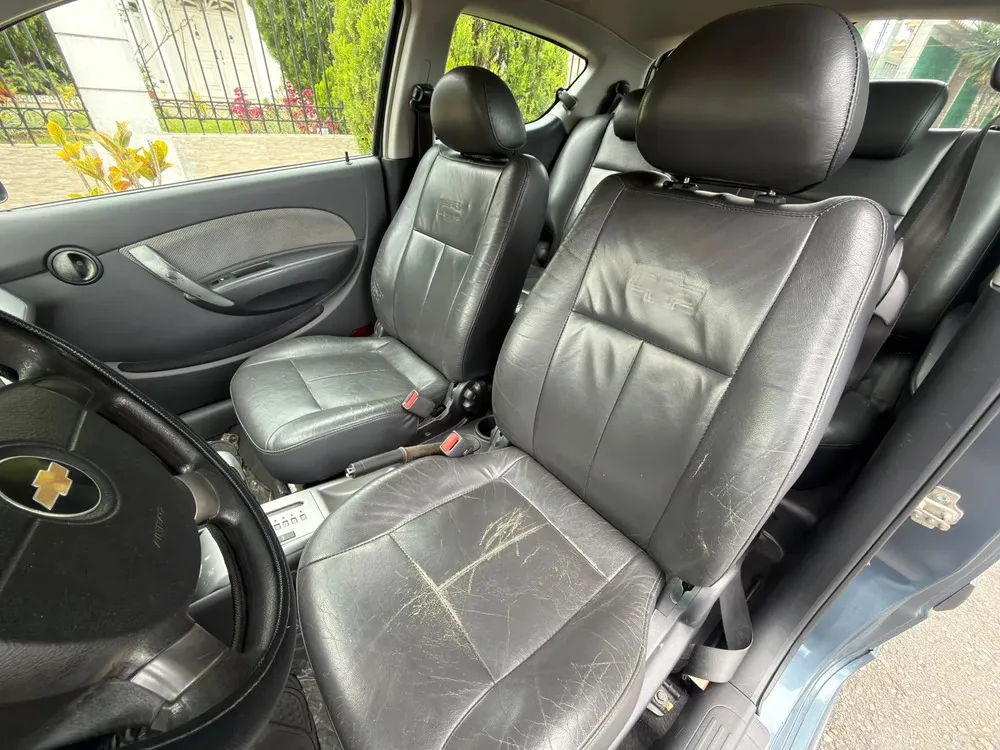 Vista 10 del vehículo: Chevrolet Aveo