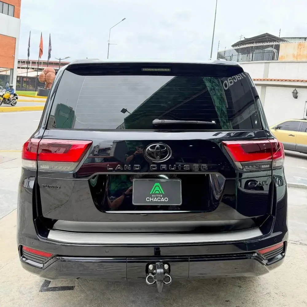 Vista 10 del vehículo: Toyota Land Cruiser