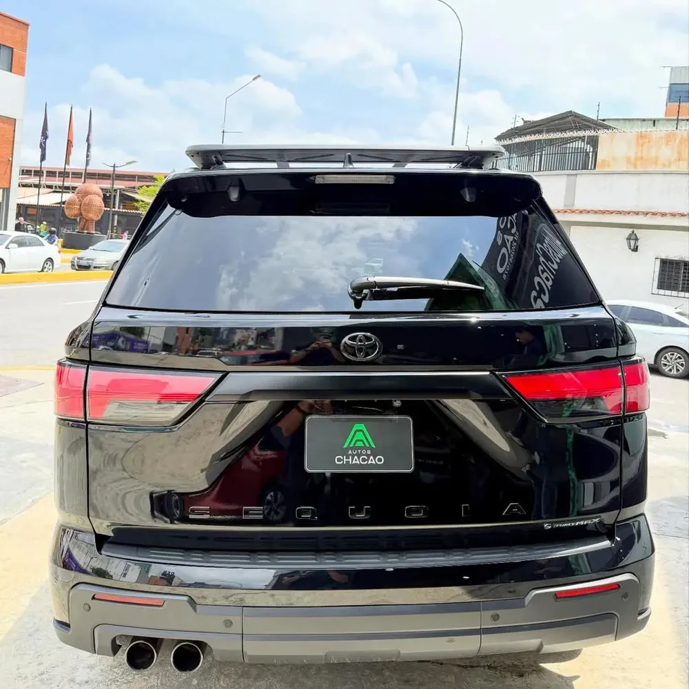 Vista 10 del vehículo: Toyota Sequoia