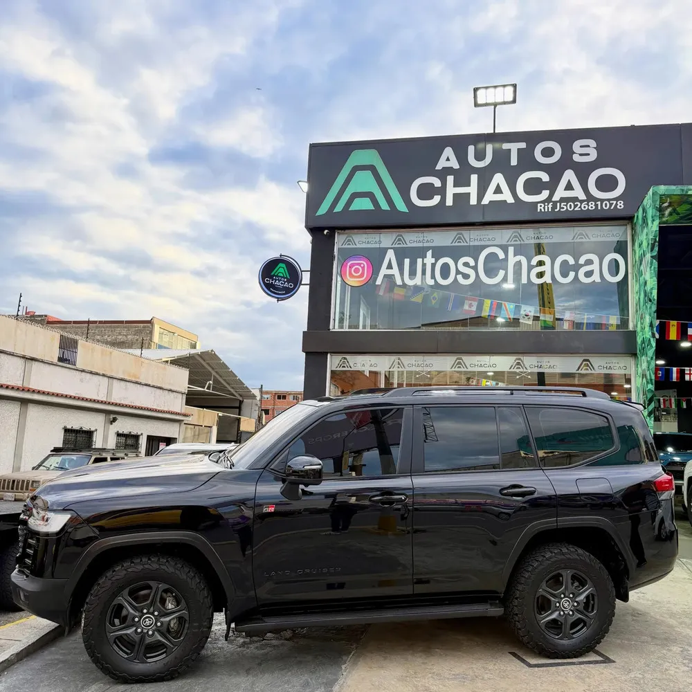 Vista 3 del vehículo: Toyota Land Cruiser