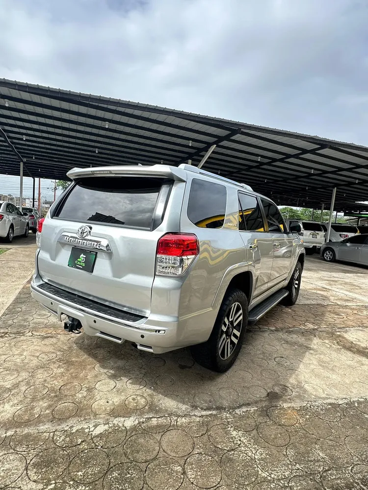 Vista 5 del vehículo: Toyota 4runner
