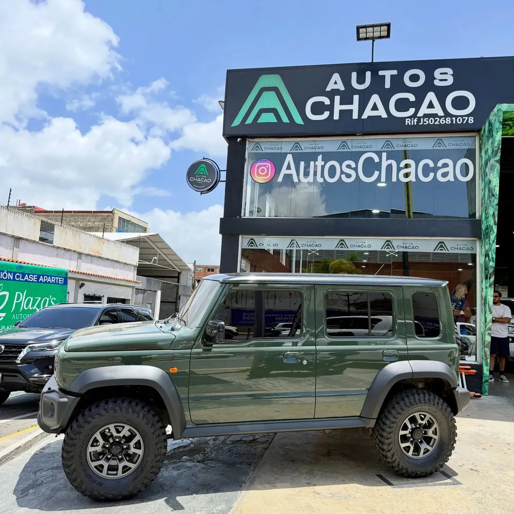 Vista 3 del vehículo: Suzuki Jimny
