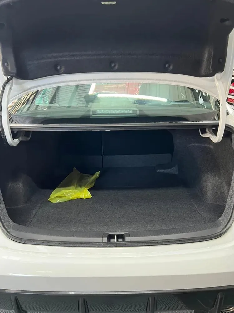 Vista 6 del vehículo: Toyota Corolla