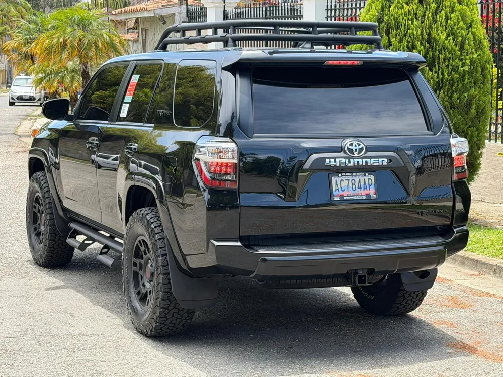 Vista 6 del vehículo: Toyota 4runner