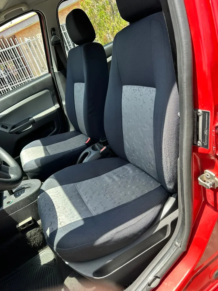 Vista 8 del vehículo: Ford Fiesta