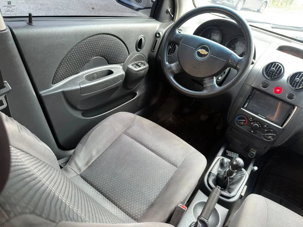Vista 8 del vehículo: Chevrolet Aveo