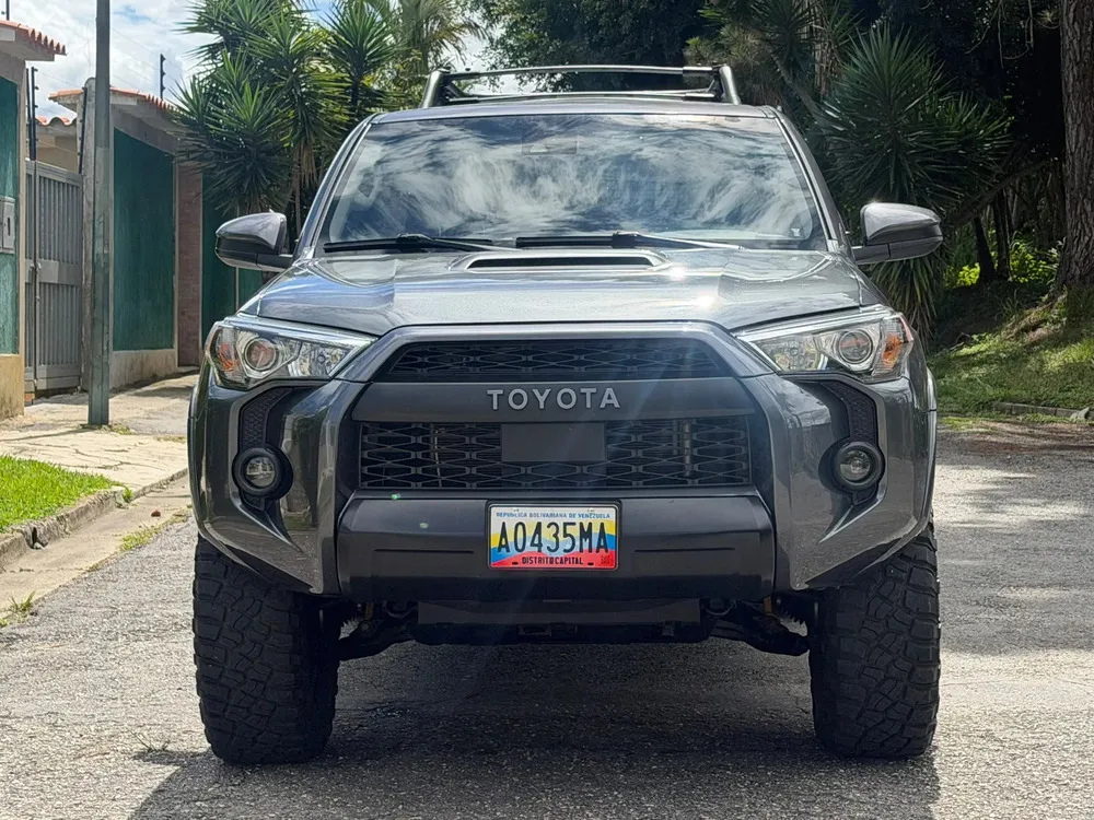 Vista 5 del vehículo: Toyota 4runner