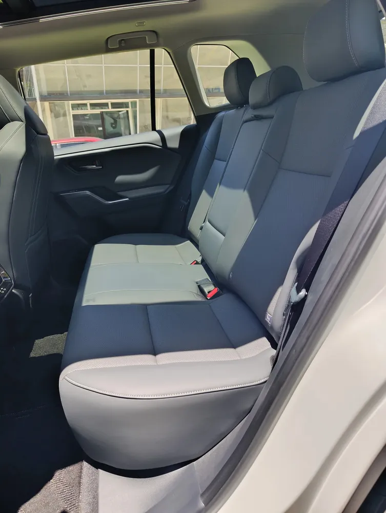 Vista 11 del vehículo: Toyota RAV4
