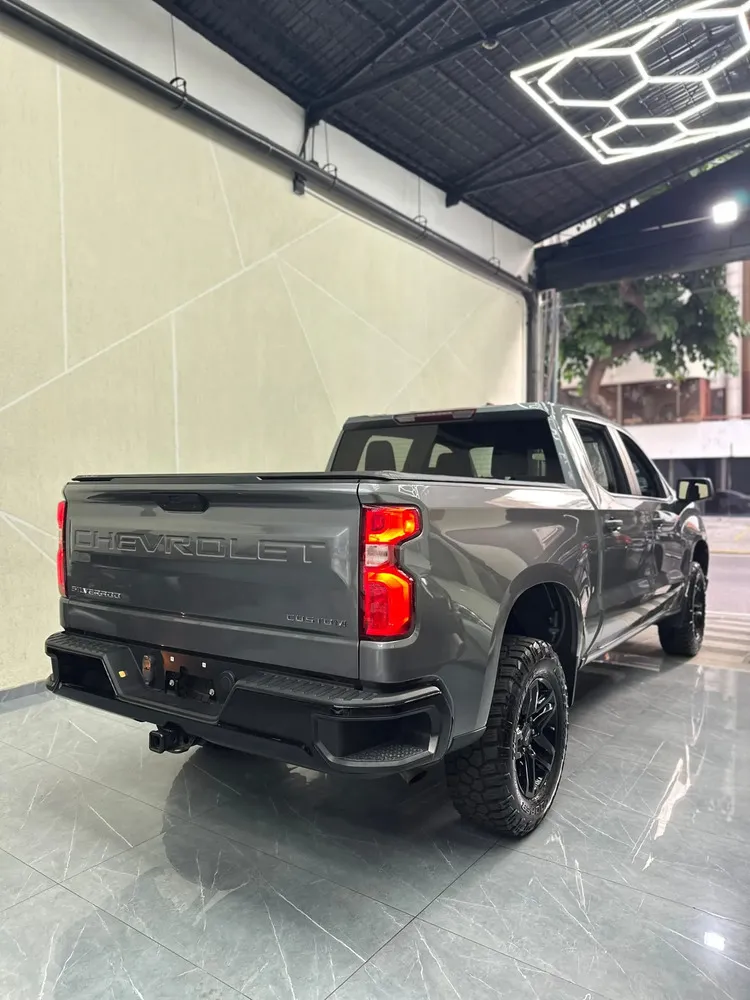 Vista 12 del vehículo: Chevrolet Silverado