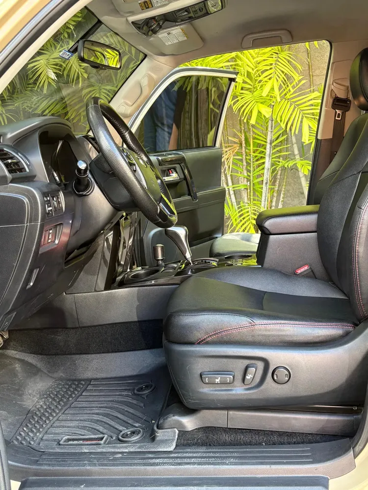 Vista 15 del vehículo: Toyota 4Runner