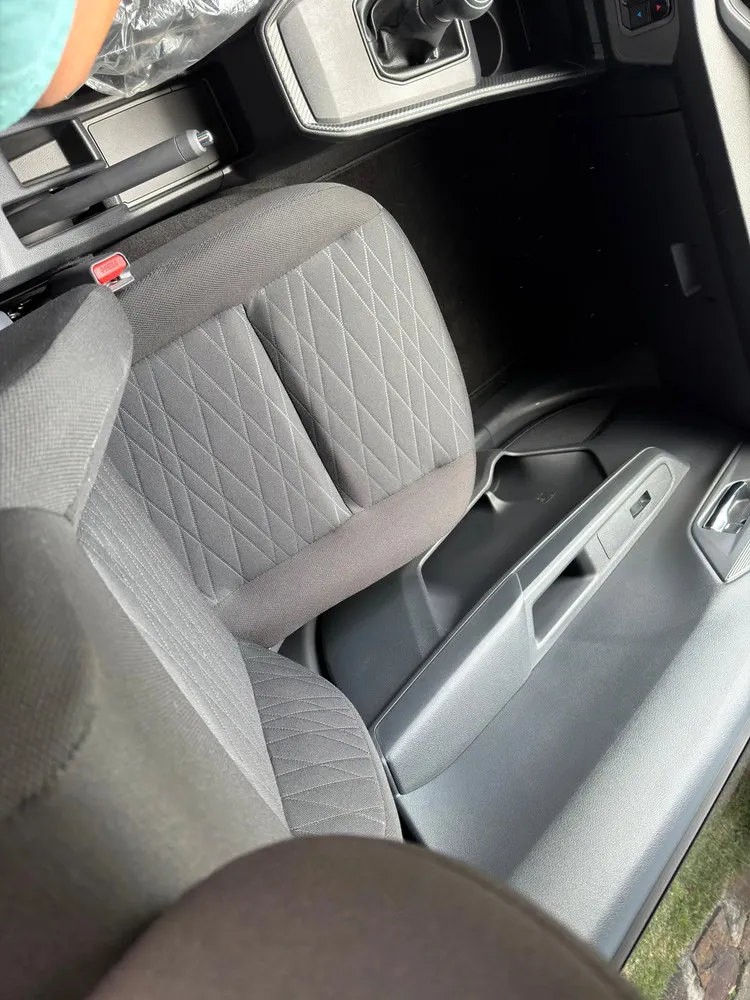 Vista 8 del vehículo: Toyota Agya