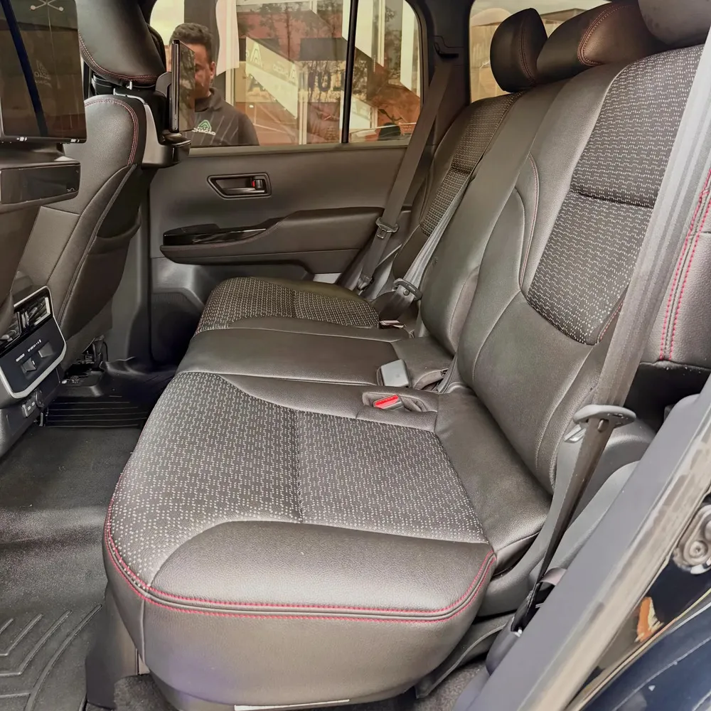Vista 5 del vehículo: Toyota Land Cruiser