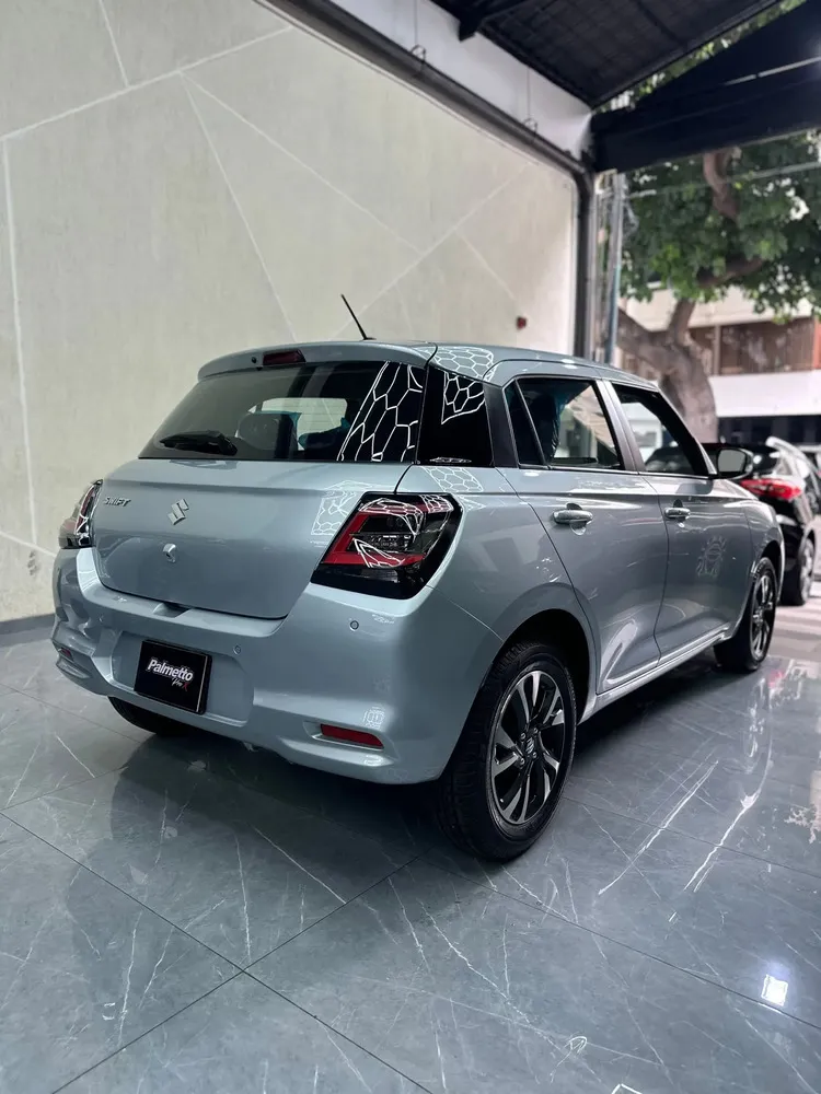 Vista 11 del vehículo: Suzuki Swift
