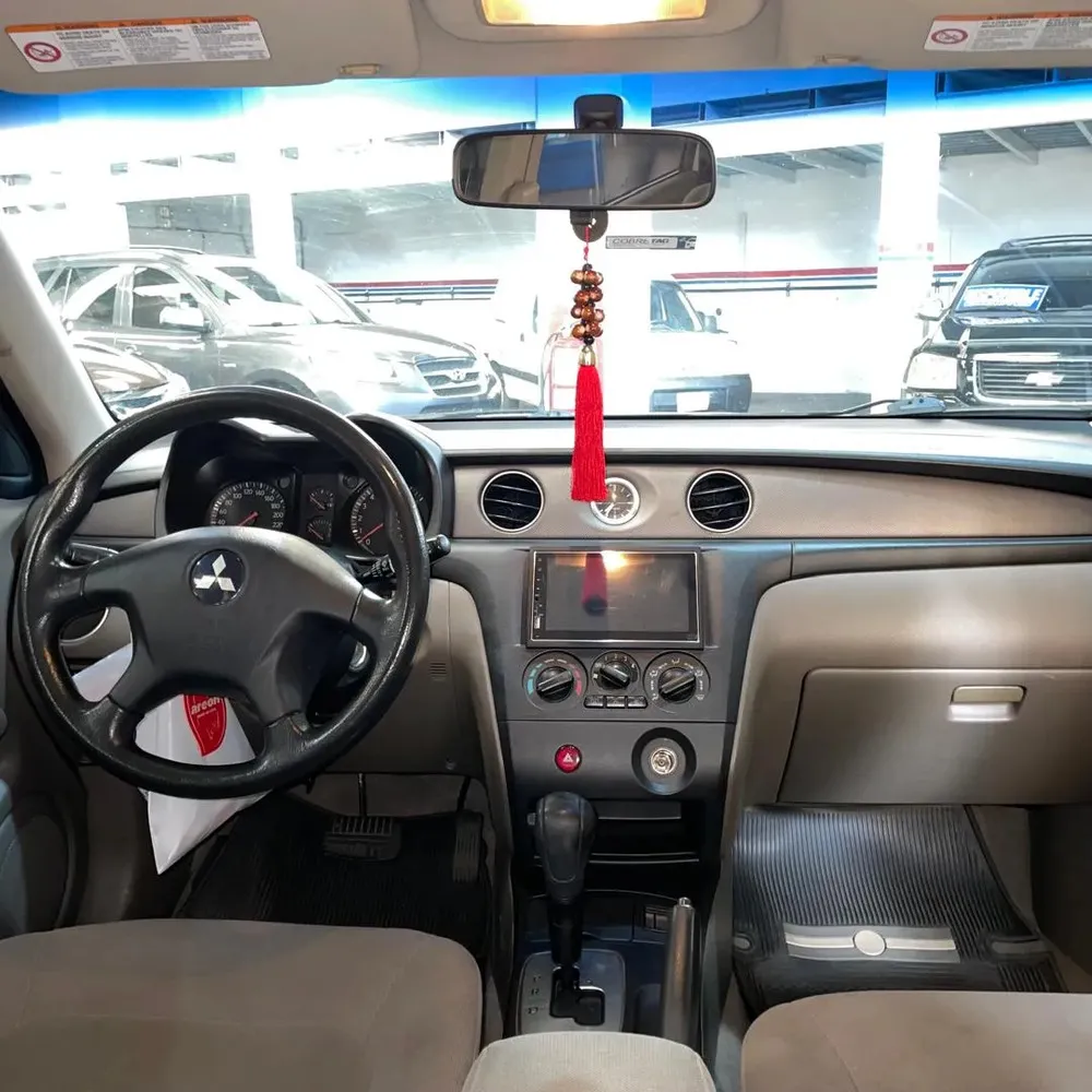Vista 9 del vehículo: Mitsubishi Outlander
