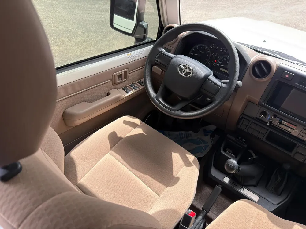 Vista 11 del vehículo: Toyota Serie