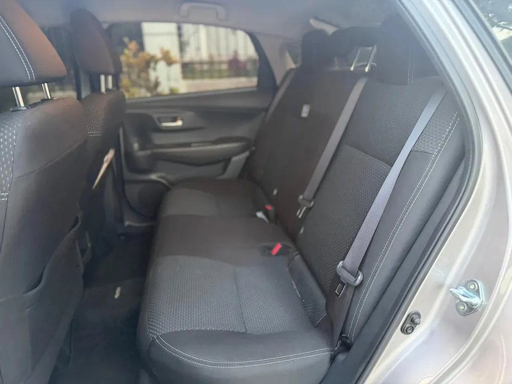 Vista 8 del vehículo: Toyota Yaris