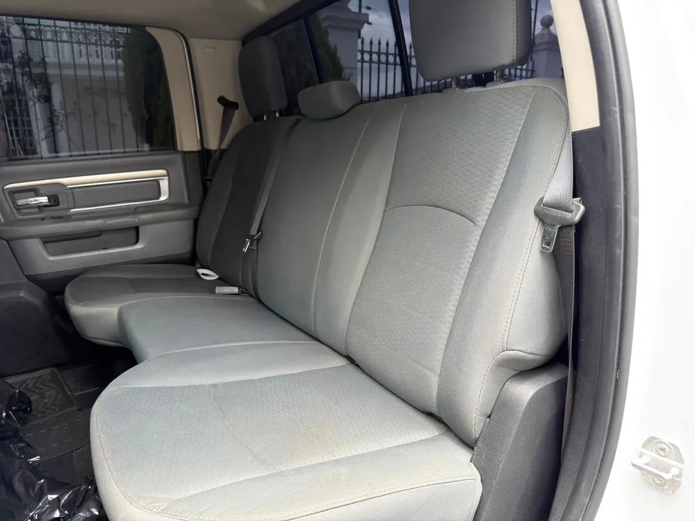 Vista 7 del vehículo: Dodge Ram