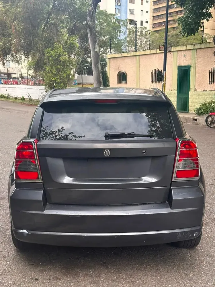 Vista 4 del vehículo: Dodge Caliber