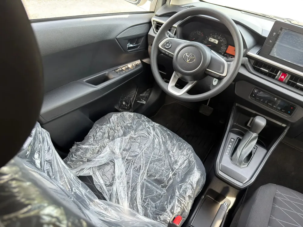 Vista 10 del vehículo: Toyota Agya