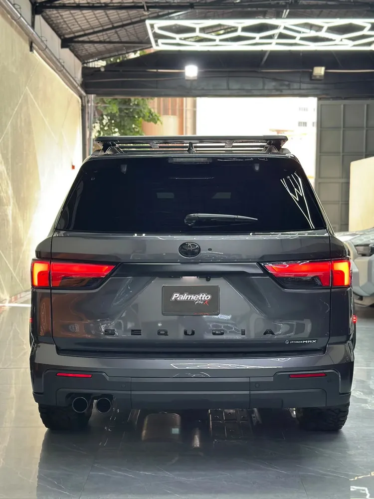Vista 16 del vehículo: Toyota Sequoia