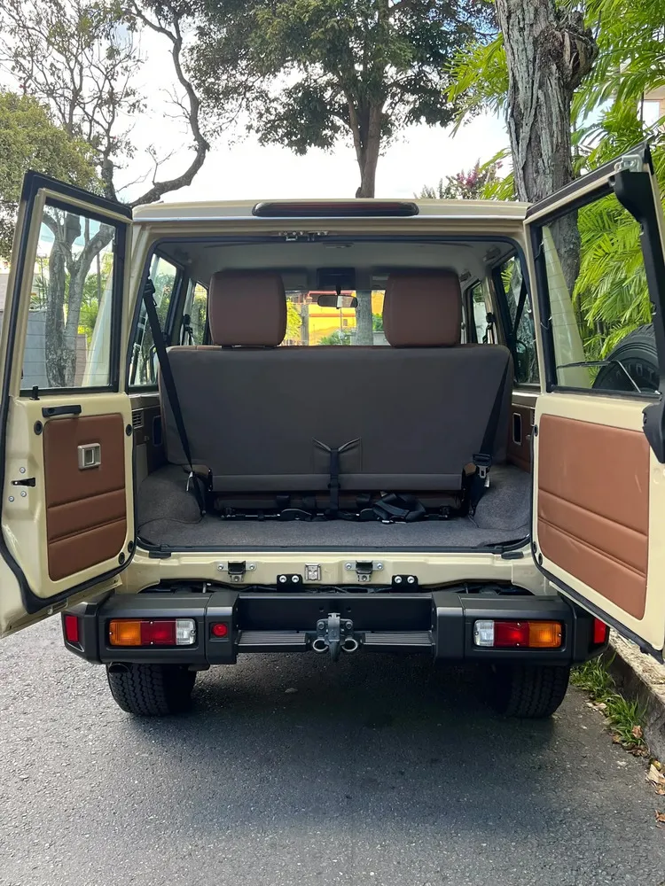 Vista 6 del vehículo: Toyota Machito
