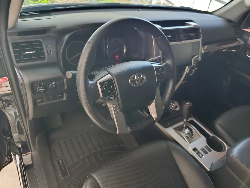 Vista 9 del vehículo: Toyota 4Runner