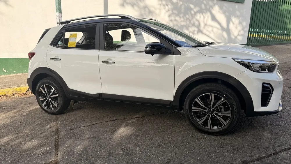 Vista 3 del vehículo: Kia Kx1