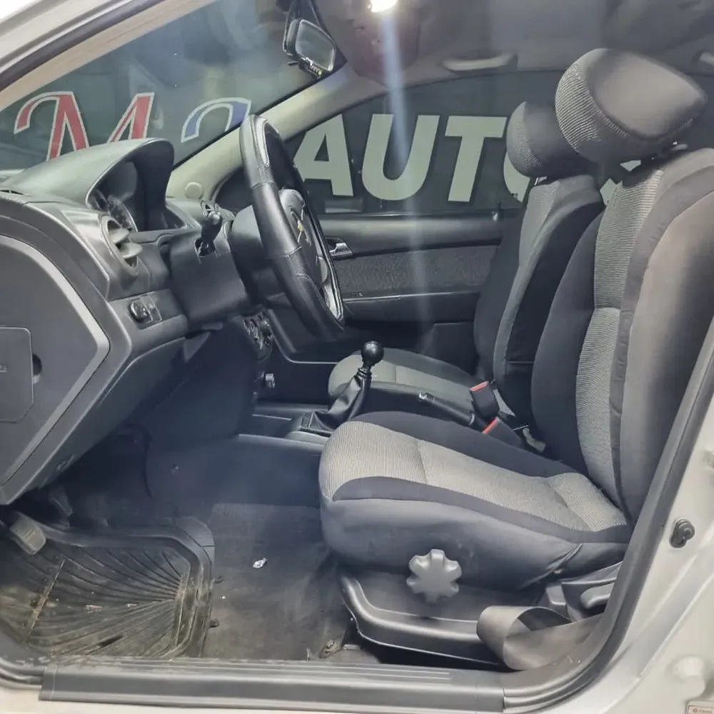 Vista 4 del vehículo: Chevrolet Aveo