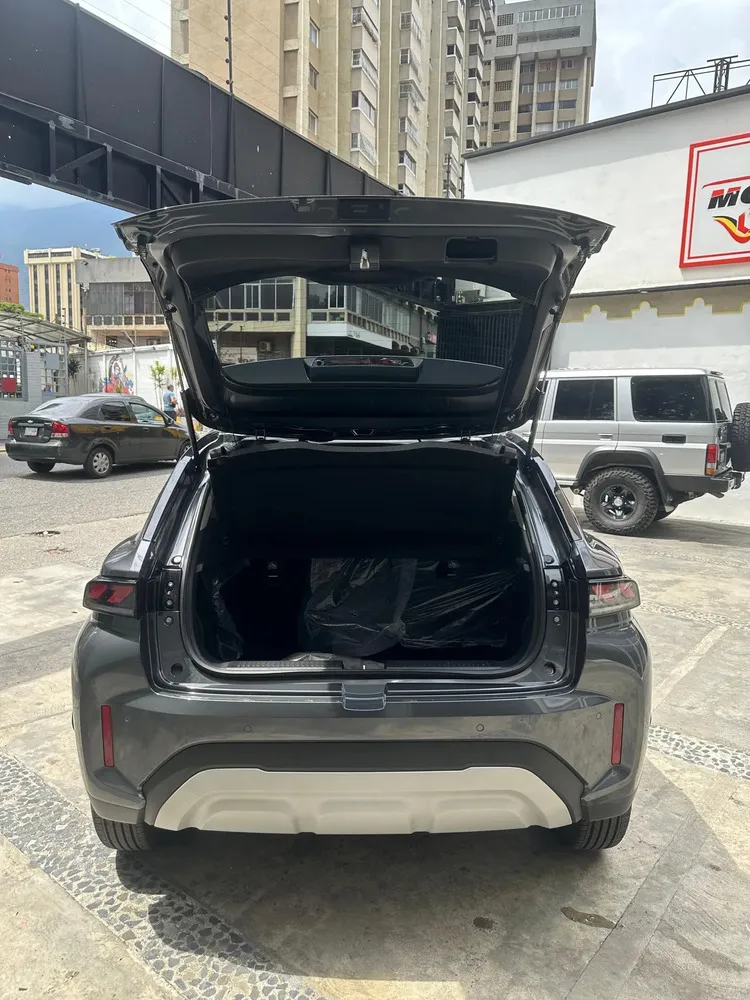 Vista 4 del vehículo: Suzuki Fronx