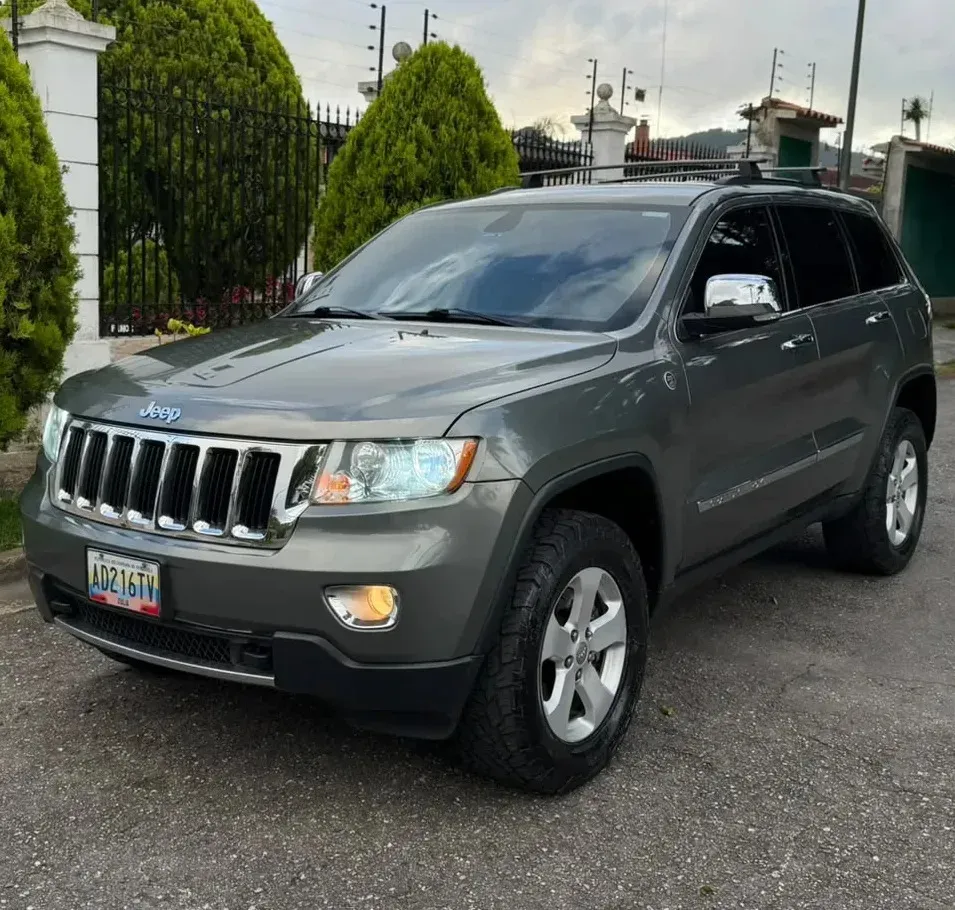 Jeep Grand 2012 - Vista principal
