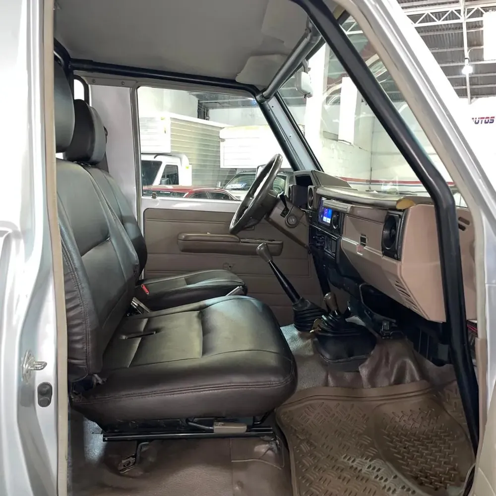 Vista 11 del vehículo: Toyota Machito