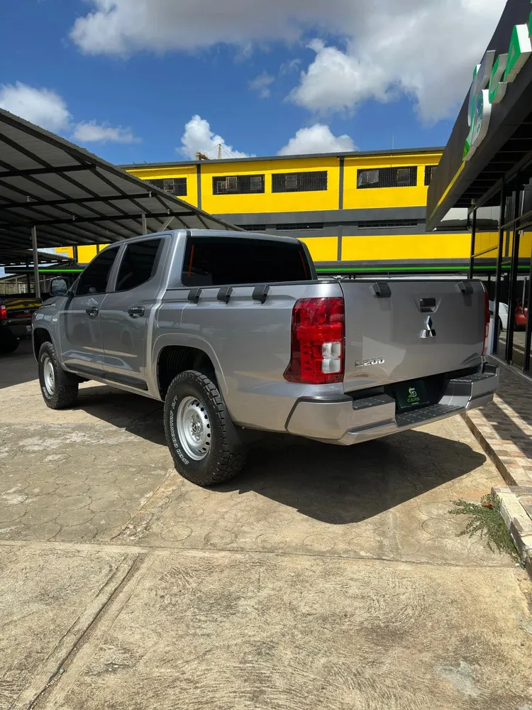 Vista 6 del vehículo: Mitsubishi L200