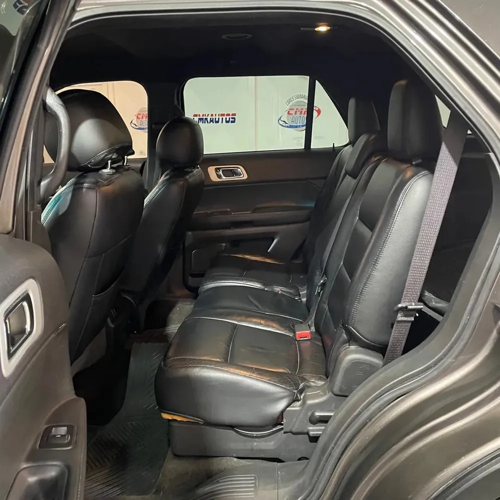 Vista 5 del vehículo: Ford Explorer