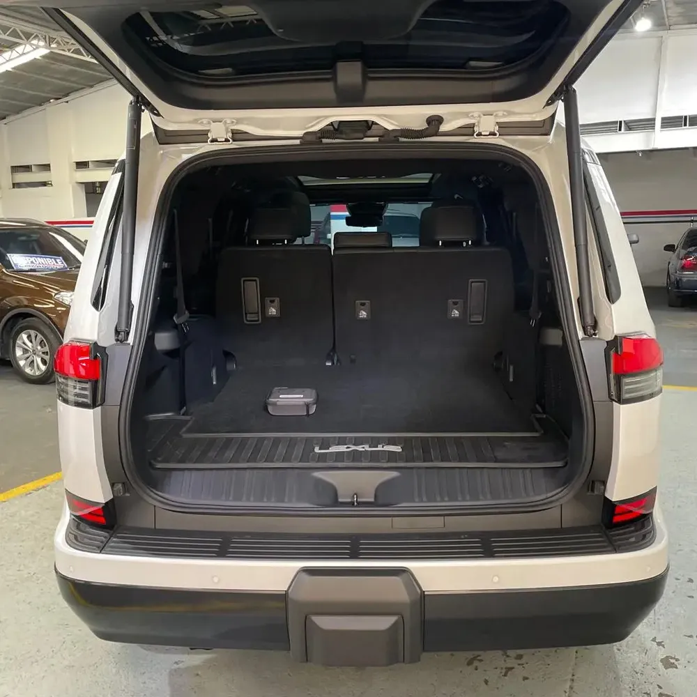 Vista 7 del vehículo: Lexus GX550