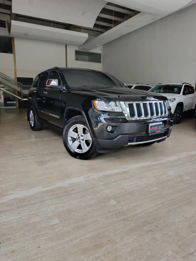 Vista 4 del vehículo: Jeep Grand