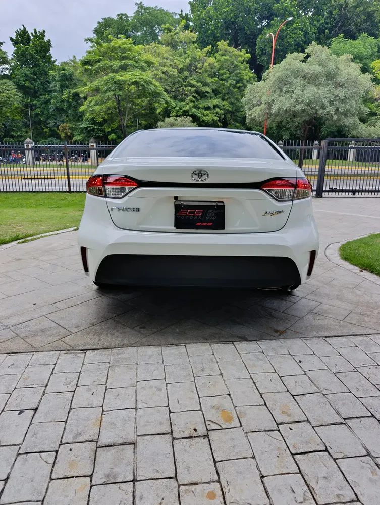 Vista 8 del vehículo: Toyota Corolla