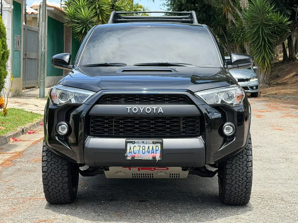 Vista 3 del vehículo: Toyota 4runner